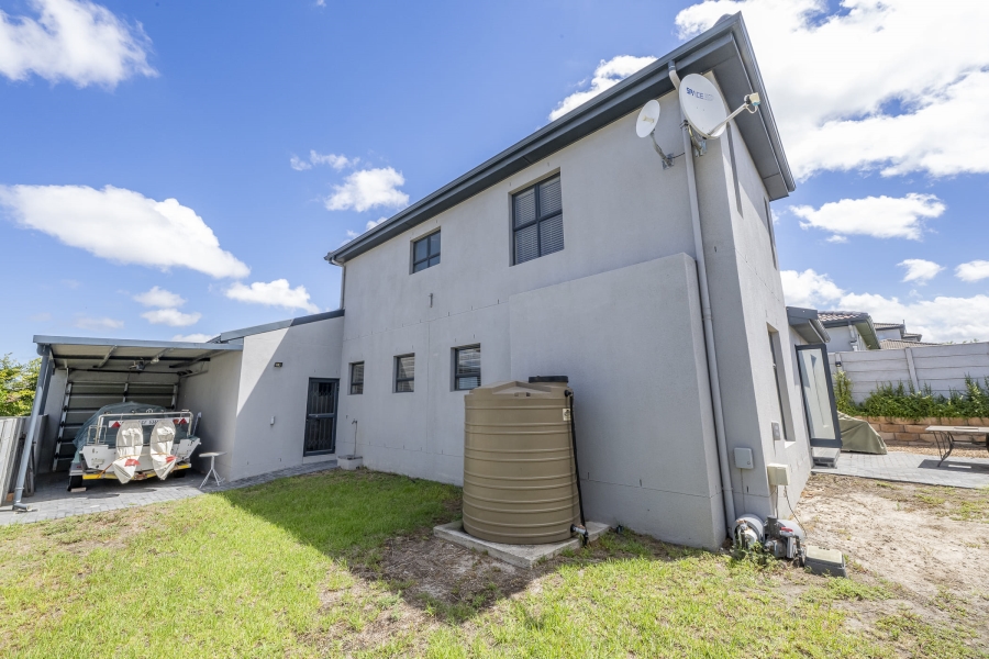 3 Bedroom Property for Sale in Protea Heights Western Cape